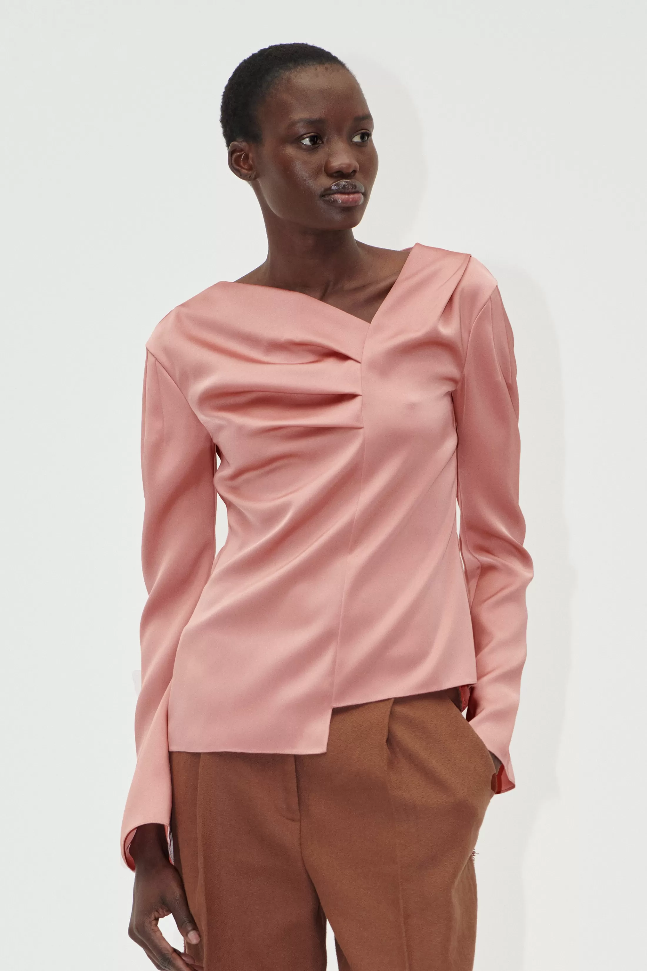 Best Sale Asymmetrical Long Sleeve Top - Rose Tan Bluser & Skjorter